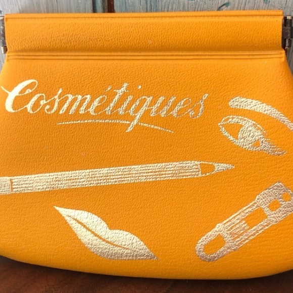 Vintage 1950’s “cosmetiques” mustard pouch for purse w/silver script & pictures - Picture 2 of 11